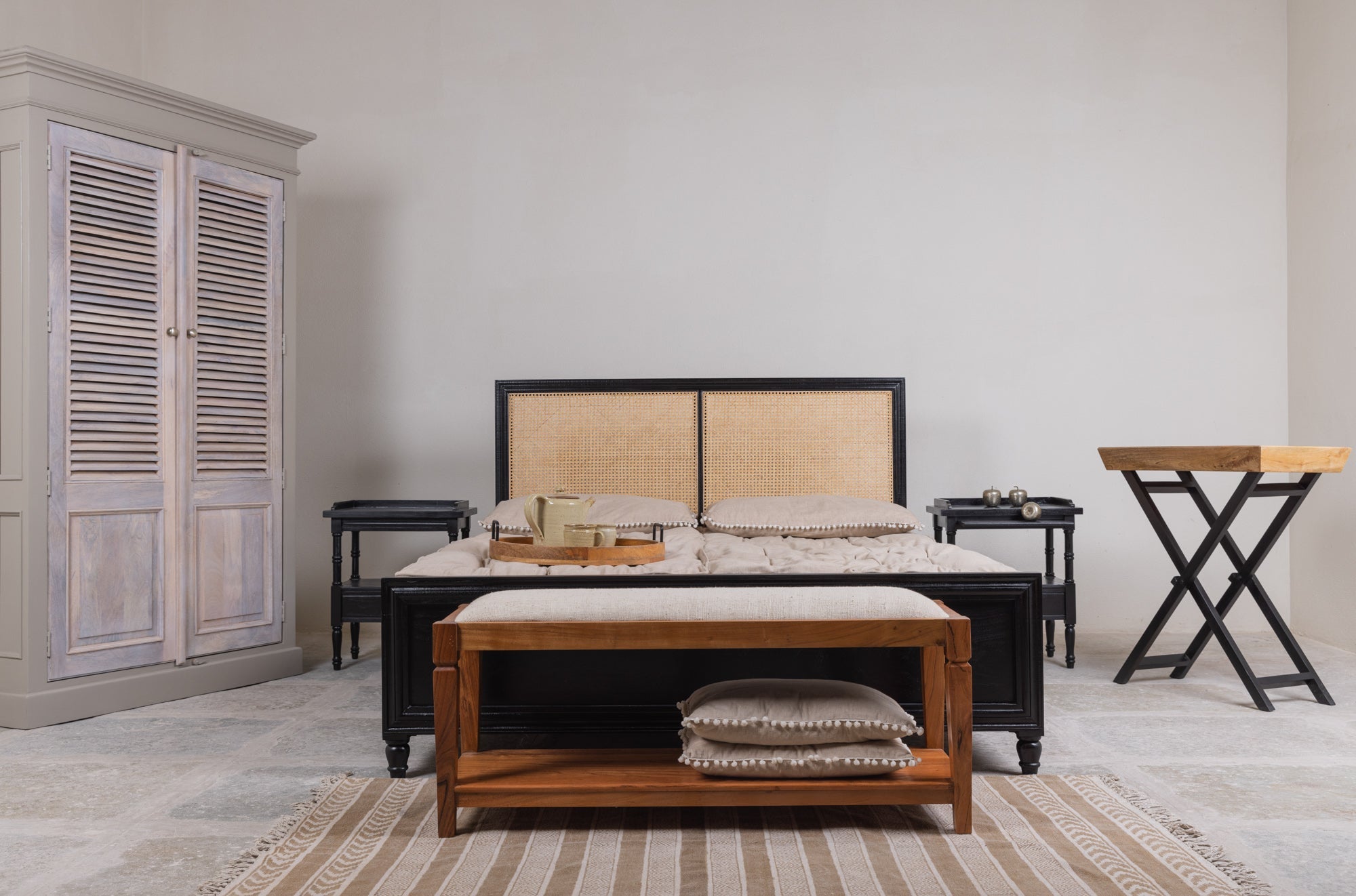 Tabula Rasa - Savana Living - One With Wood