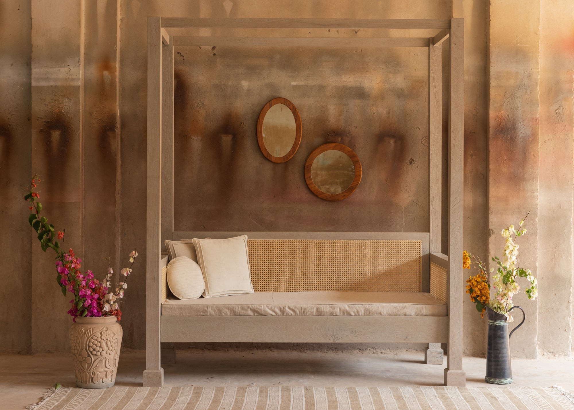Dmitri Day Bed Savana Living One With Wood
