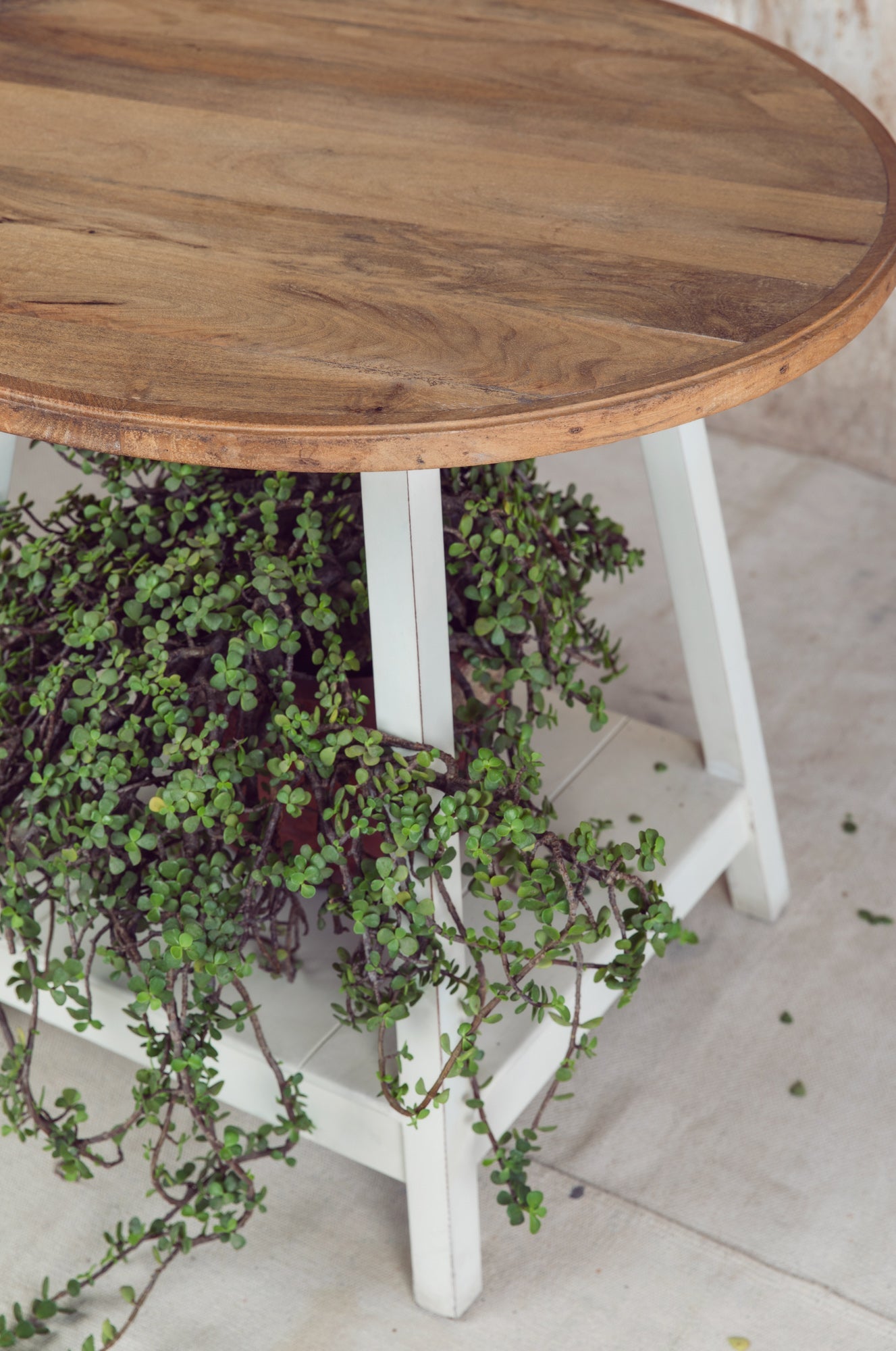 Blake Round Table - Savana Living - One With Wood