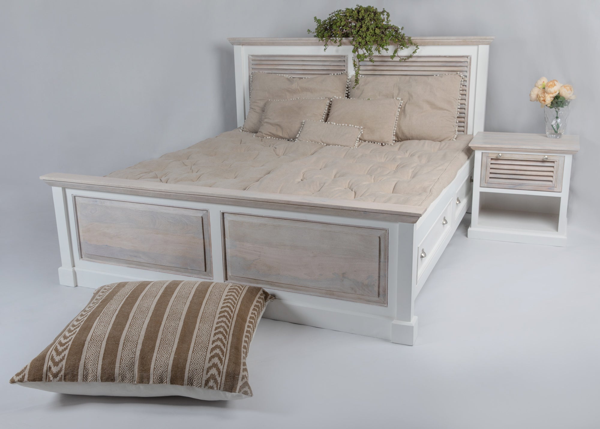 Elsa Bed - Savana Living - One With Wood
