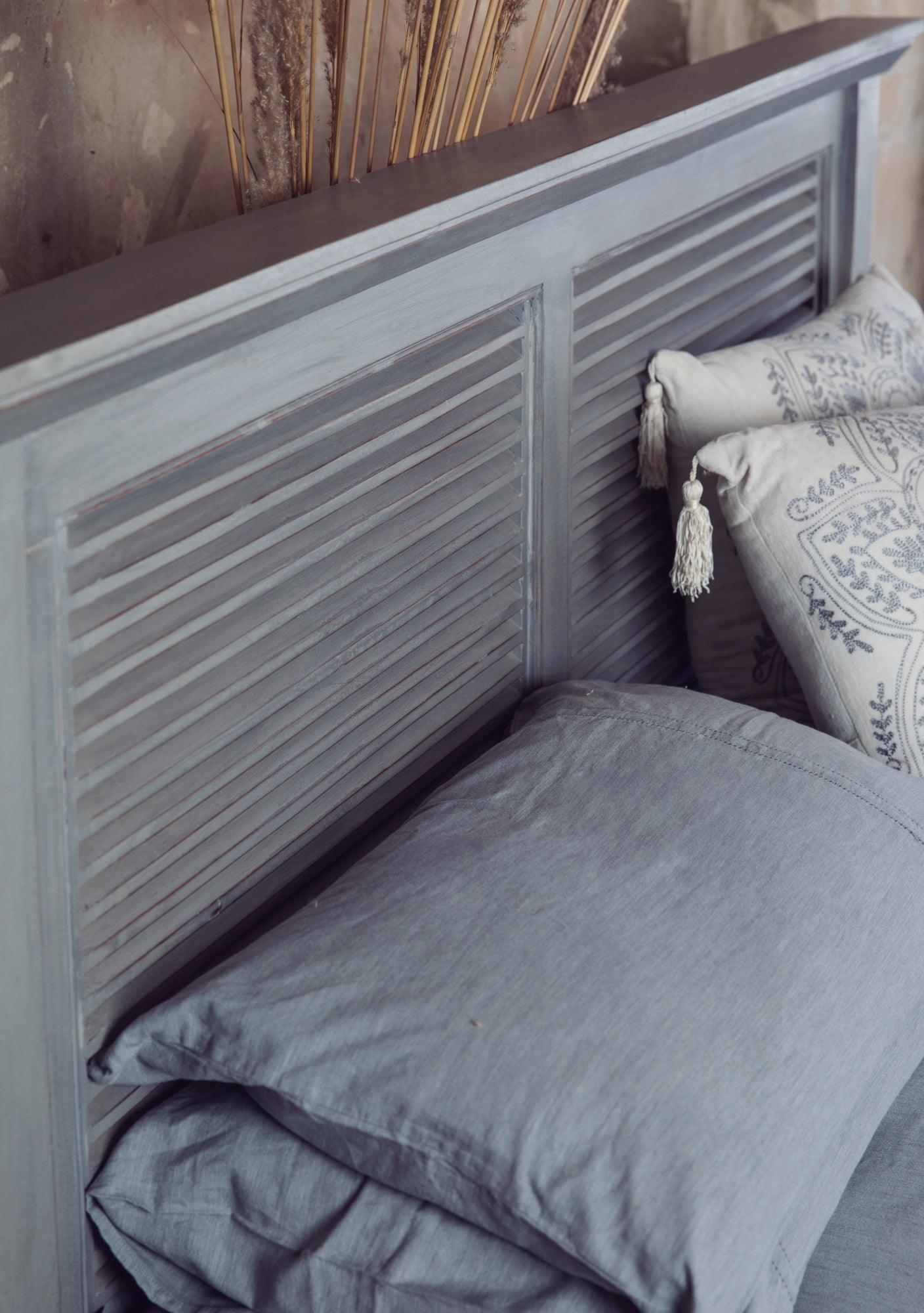 Nicholson Shutter Bed - Savana Living - One With Wood