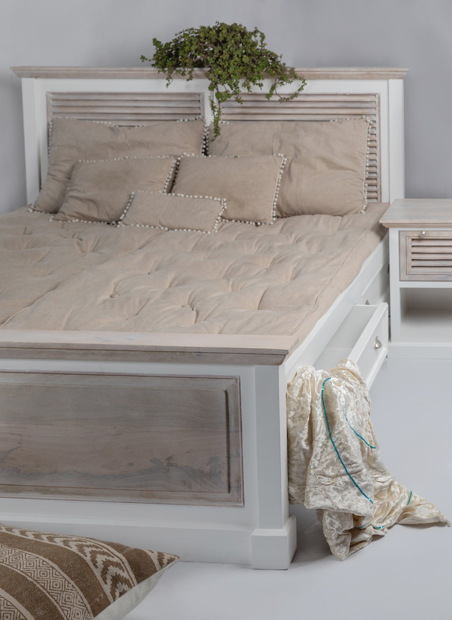 Elsa Bed - Savana Living - One With Wood