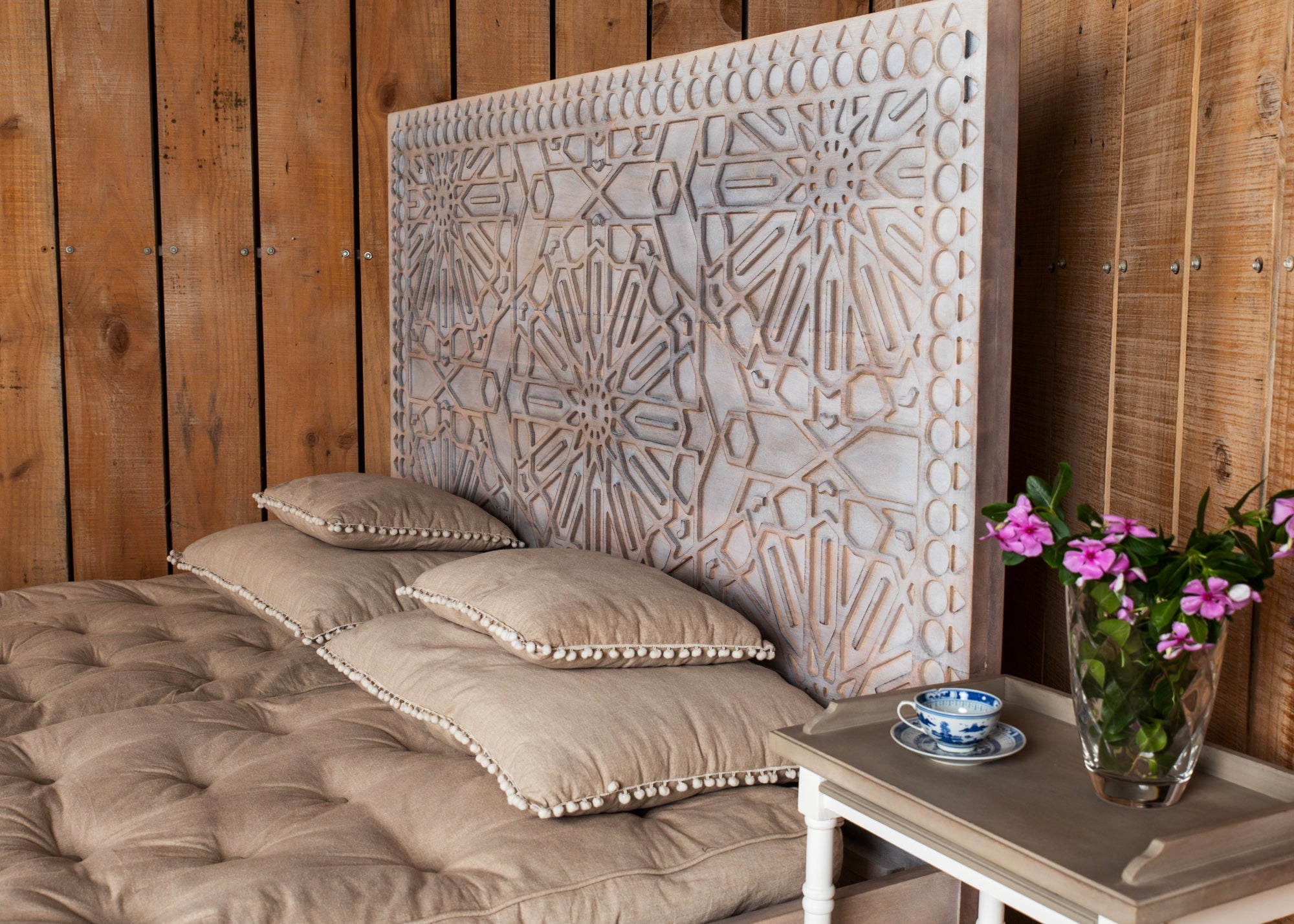 Marrakesh Bed - Savana Living - One With Wood