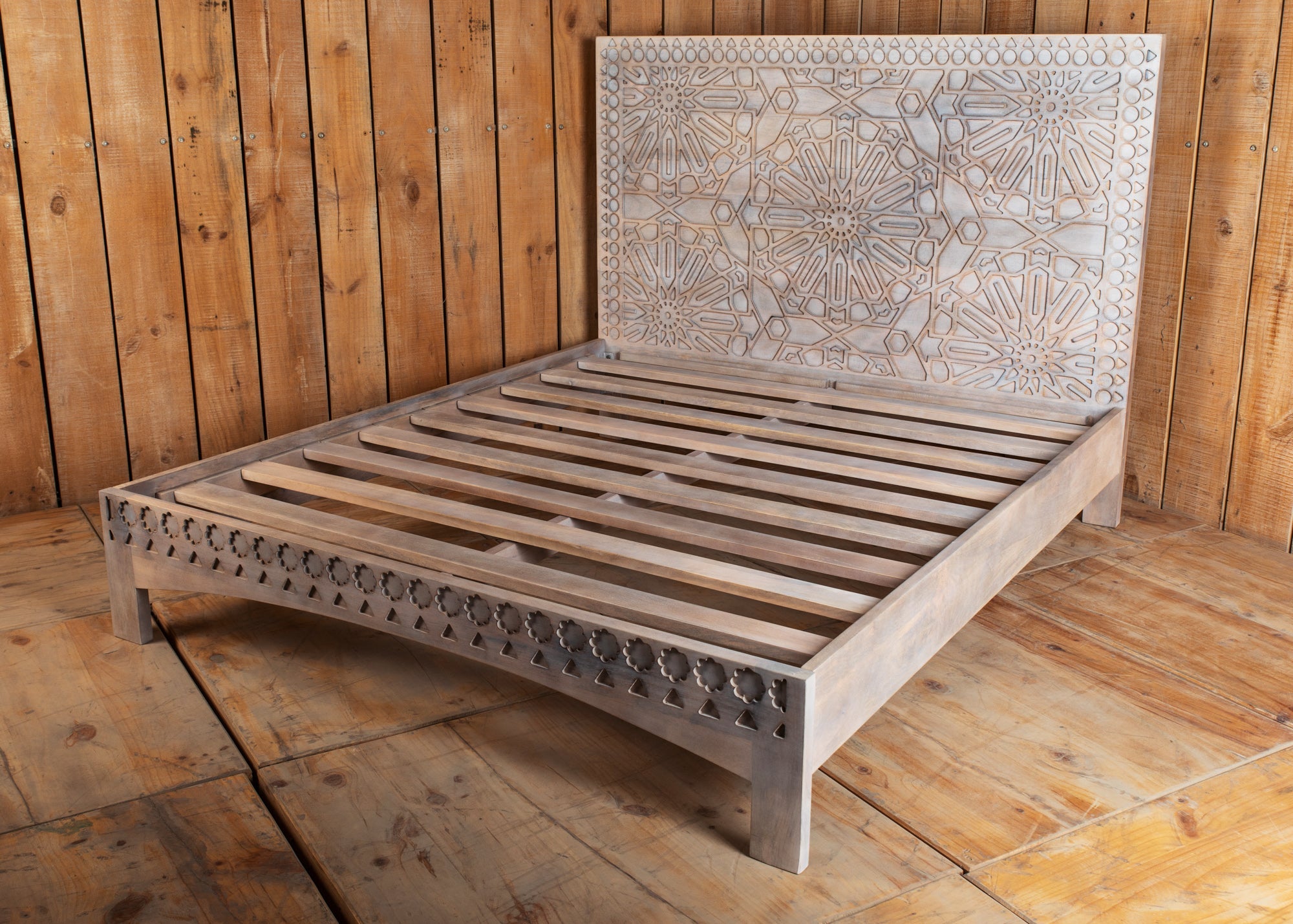 Marrakesh Bed - Savana Living - One With Wood