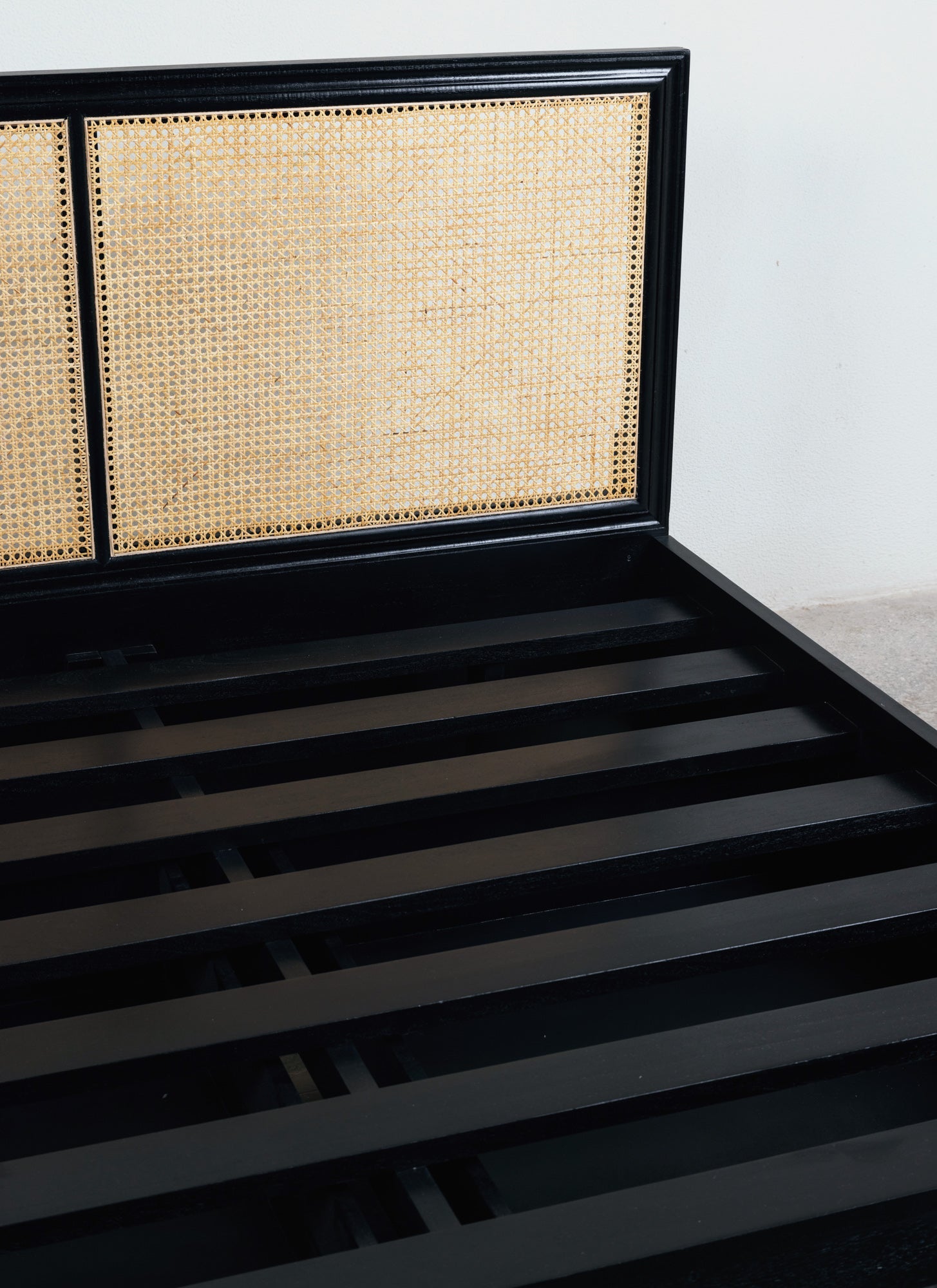 Oz Bed - Savana Living - One With Wood