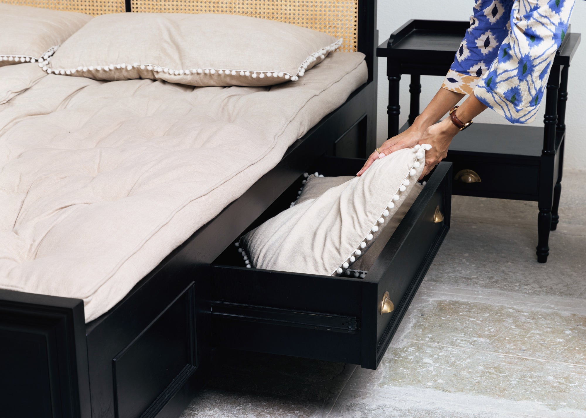 Oz Bed - Savana Living - One With Wood